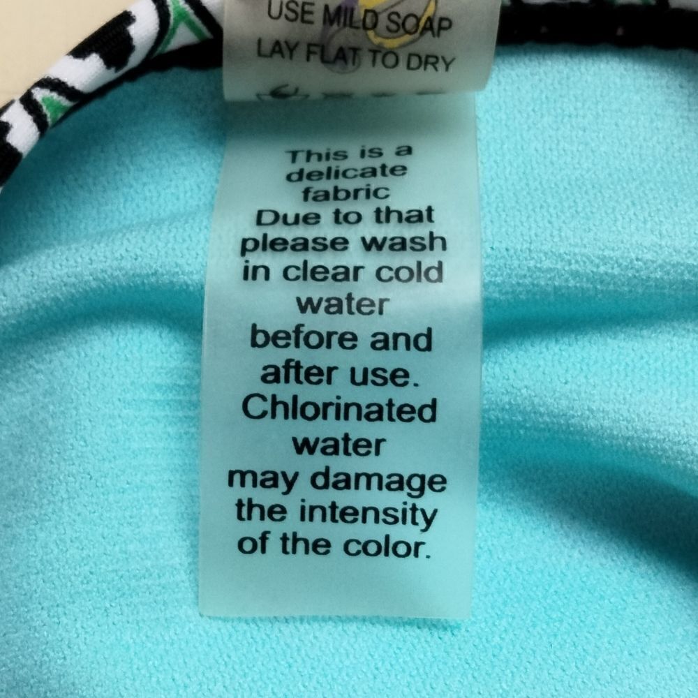 NWT: "Heat" woman's bikini bottoms - Picture 13 of 13
